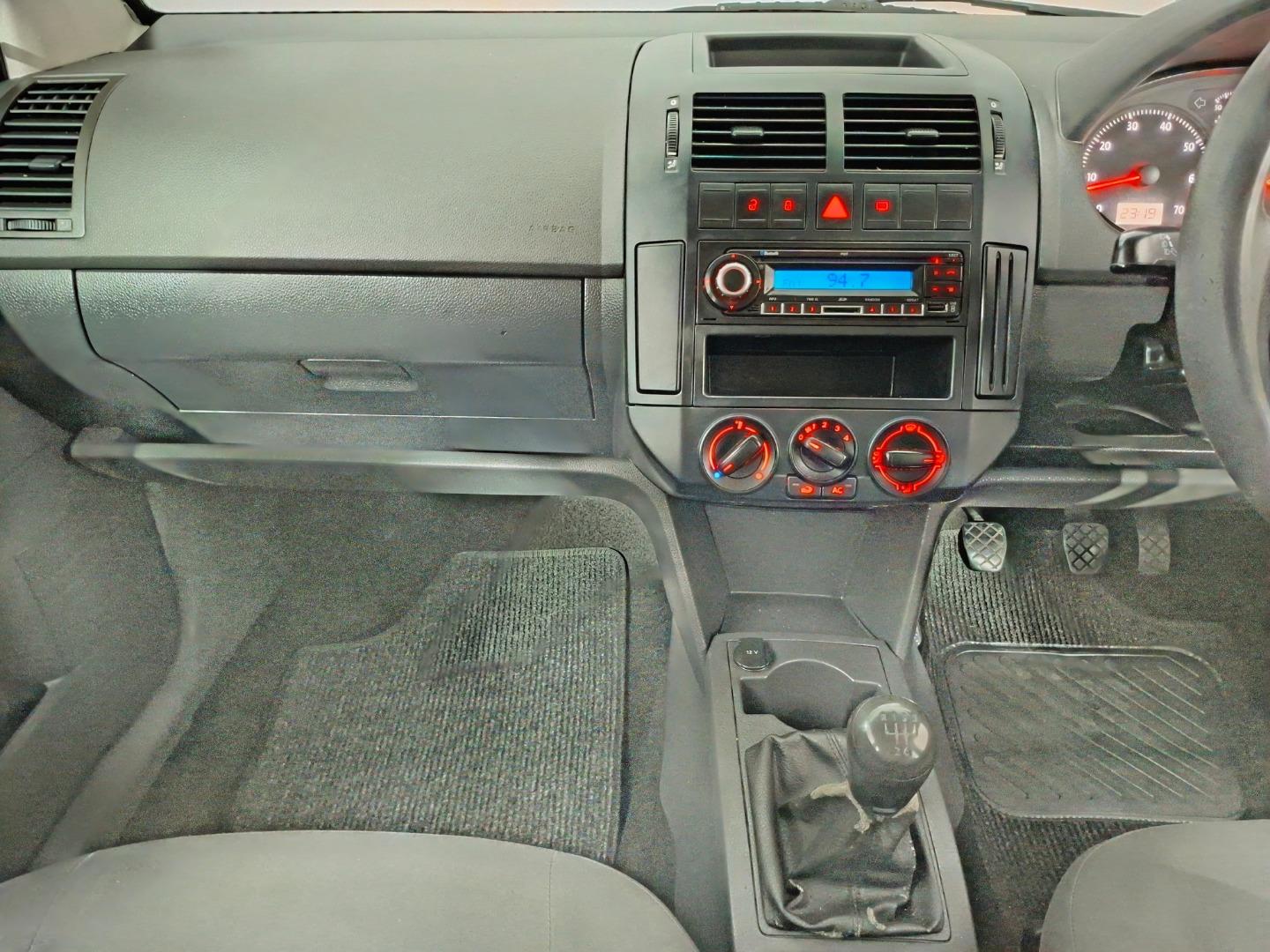2016 Volkswagen Polo Vivo Hatch 1.6 Comfortline